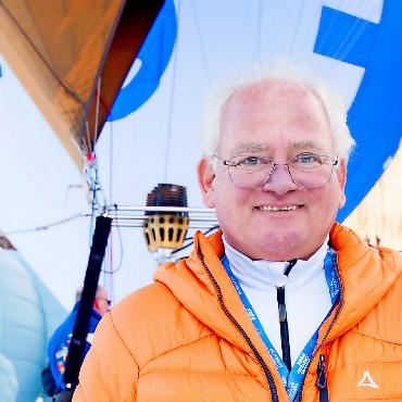 «Wir haben den Kilimandscharo in 8000 Metern Höhe überflogen» - Heissluftballonpilot Christoph Meyer am Eröffnungssamstag des 45. Internationalen Ballonfestivals von Château-d’Oex.