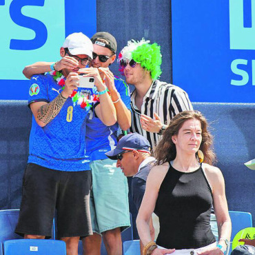 Swiss Open Gstaad 2024 in Bildern - Diese italienischen Fans feuerten ihr Idol Matteo Berrettini an.