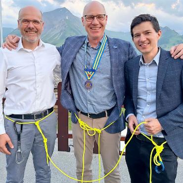 Ein neues Rotary-Jahr im Zeichen des Alpinismus - Die neue Rotary-«Seilschaft»: v.l. Hanspeter Reichenbach (Programm), Louis Lanz (Präsident) und Lukas Wittermann (Vizepräsident). FOTO: ZVG