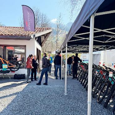 Bikeausstellung im Sputnik Bikeshop Zweisimmen - Am 18. April stellt der Sputnik Bikeshop seine Modelle aus.   FOTO: ZVG