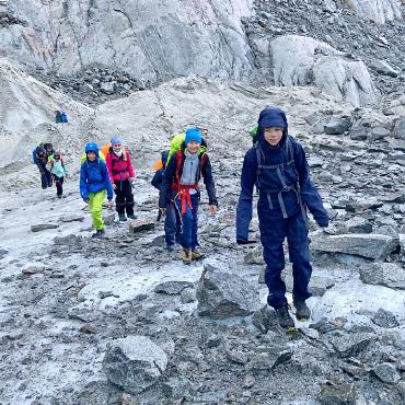 Eine Woche wie «richtige» Alpinisten - Auf dem Gletscher zum Gross Diamantstock.