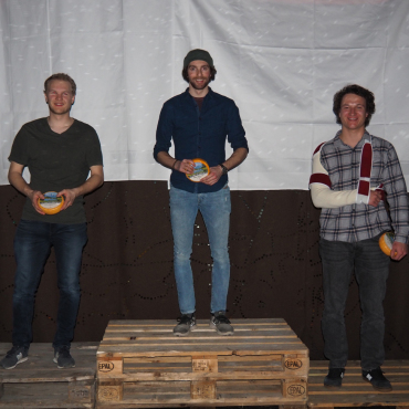 Top Wettkampfbedingungen, Sonnenschein, starke Rennfahrer und ein Fest à la Skiclub Grund