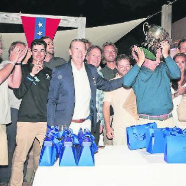 Saisonabschluss für die Hundertjährigen mit einer grossartigen Regatta - Die Siegesfeier.