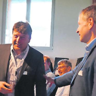 Stabübergabe am Berner Holztag - FOTO: ZVG