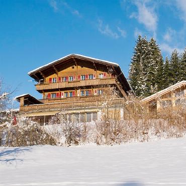 Verein Chinderhuus Ebnit: Fortschritte und Zukunftspläne - Das bestehende Chinderhuus im Winter. Vielleicht wird hier schon bald ein funktionaler Neubau stehen. FOTO: JANA PERRETEN