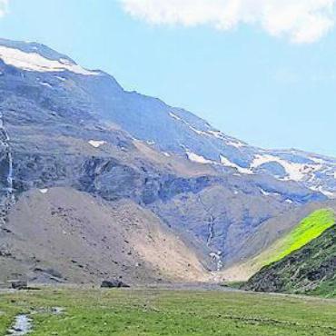 Kopfkino am Abgrund - Im Rottal auf 2100 Metern war die Welt noch in Ordnung ... FOTO: SONJA WOLF