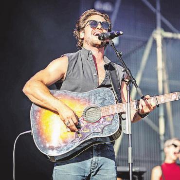 Bastian Baker an der Country Night Gstaad 2022 - Bastian Baker FOTO: PATRICK HOERDT