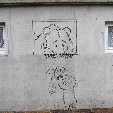 Ist Banksy im Oberland in den Ferien? - FOTO: MATTHIAS KURT