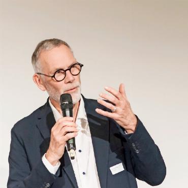 Wechsel an der Spitze der Volkswirtschaft Berner Oberland - Richard Müller, Verleger «Frutigländer», sieht im lokalen Geschehen eine reelle Chance im Vergleich zu den grossen Medien.