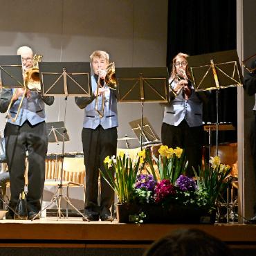 Seit 20 Jahren an der Spitze der BBHS - Die Posaunensolisten spielten das Stück «Trombola». FOTO: PHILIPPE CHEVALIER