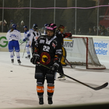 Kampfgeist auf Kufen: die Women’s Hockey Winter Classic