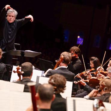 Das war ein unübertreffliches Schlussbouquet zum Festivalende - Sir Antonio Pappano mit Hingabe.