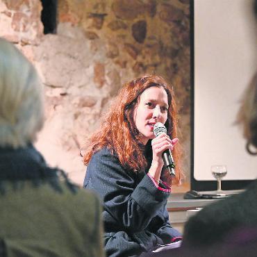 Kulturpreis für den Literarischen Herbst Gstaad - Ein echtes Erlebnis: Ariane von Graffenried mit ihrer Lyrik.