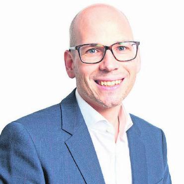 Die Bankleitung der Raiffeisenbank Obersimmental-Saanenland wird mit Thomas Stöckli ergänzt - Thomas Stöckli FOTO: ZVG
