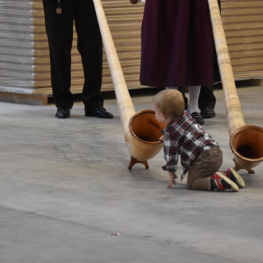 Eine gelungene Premiere - Was da wohl drin ist…?                 (Foto: Anita Moser/AvS)