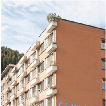 Jahresrückblick 2025 – Politik: Richtungsentscheide und Vertrauensfragen - Das Spital der Spital STS AG in Zweisimmen. FOTO: KEREM MAURER