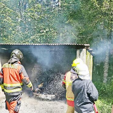 Spannende Neuerung: Jugendfeuerwehr im Saanenland ab 2025 - Action ist angesagt. Die jungen Retter:innen lassen nichts anbrennen.