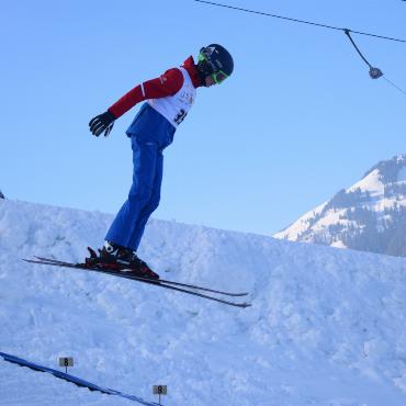 Schneesport in verschiedenen Variationen