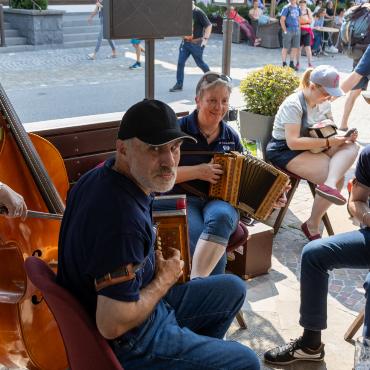 Eine «Ländlermusikwolke» schwebte über Gstaad