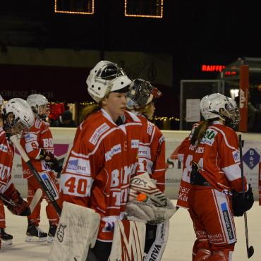 Packendes Hockey der höchsten Schweizer Spielklasse in Gstaad