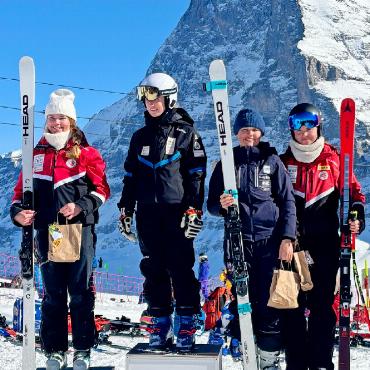 Topergebnisse für RLZ-Gstaad-Athlet:innen - Lauberhorn Interregional Mitte: Rang 3 sowohl für Chiara Reichenbach…