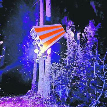 Zauberweg zum Thema «Luna Park» - Der Zauberweg widmet sich in diesem Winter dem Thema «Luna Park». FOTO: ZVG
