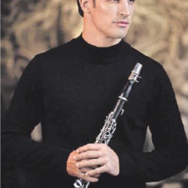 Wendungen des Schicksals führen zu neuen musikalischen Ufern - Starsolist Andreas Ottensamer FOTO: KATJA RUGE