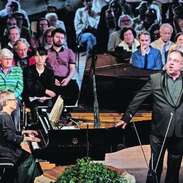 Tiefe Empfindung einer melancholischen Seelenverfassung - Der Schubert-Interpret Matthias Goerne wurde begleitet von der Pianistin Maria João Pires.