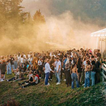 Musikfestival wechselt die Bergseite - In Gstaad wird das Caprices Festival künftig im Frühjahr über die Bühne gehen. FOTOS: FABIO ZINGG