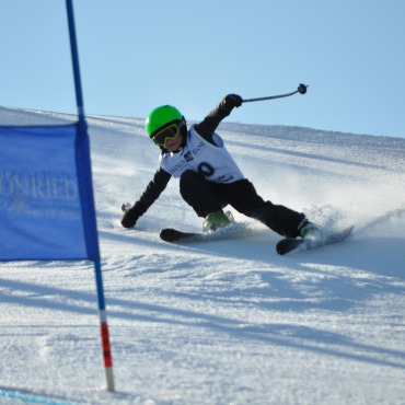 Schön, schöner, Schönried! - annic Matti vom Skiclub Turbach-Bissen im anspruchsvollen Starthang. Er war schnell und wurde in seiner Kategorie Vierter!