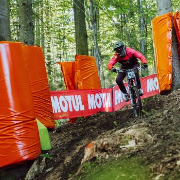 Vom Hobby zum Profisport: Russell Tschanz und die Welt des Downhill-Sports