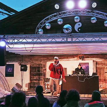 Slopesound Festival 2025: Die Berge tanzen wieder im Saanenland - Slopesound Saanenmöser unter dem Motto «1 Wochenende, 5 Locations und 1000 gute Vibes» FOTO: ZVG