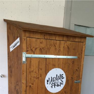 Was machen gegen Lebensmittelverschwendung? - …und bei der Einstellhalle des alten Feuerwehrmagazins in Schönried. FOTOS: ZVG