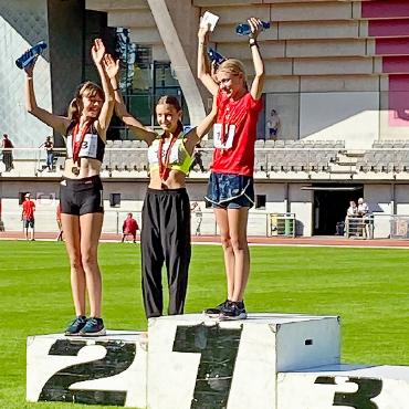 Drei Podestplätze zum Saisonabschluss - Aylin Perreten, Rang 2.