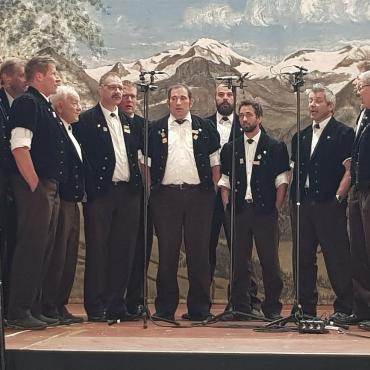 Forty:love für die Jodlerinnen, Jodler und das Quartett «Waschächt»