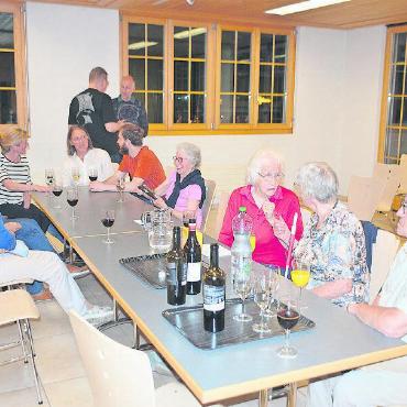 Ein mutiges Projekt im Zentrum von Gstaad - Die ordentliche Kirchgemeindeversammlung der römisch-katholischen Kirchgemeinde Gstaad fand an der Lenk statt. FOTOS: TONI SIEGRIST