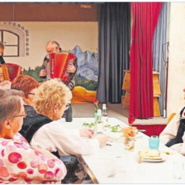 Weil Helfen verbindet – Freiwillige im Saanenland