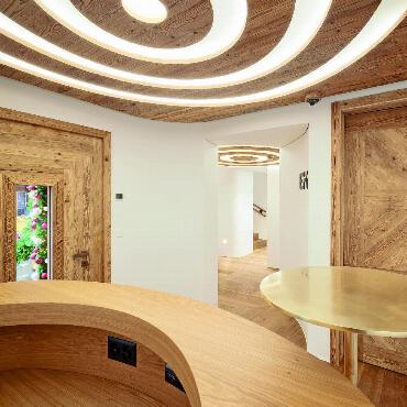 EFG Private Banking in neuem Chalet