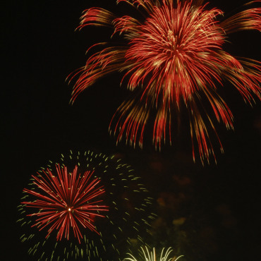 Feuerverbot im Wald, generelles Verbot von Feuerwerk - Aufgrund der anhaltenden Trockenheit gilt im Kanton Bern ein allgemeines Verbot von Abbrennen von Feuerwerk und Höhenfeuern. (Symbolbild: Archiv AvS)
