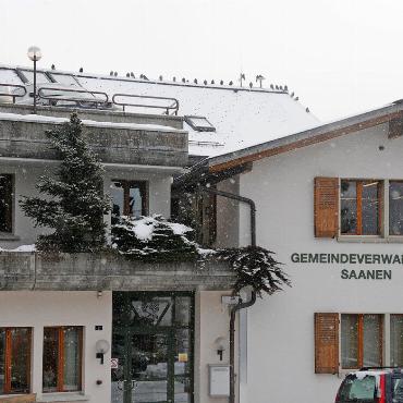 Saanen: Gemeindeverwaltung wird um 1600 Stellenprozente aufgestockt - Die Gemeindeverwaltung Saanen sucht neue Arbeitskräfte. FOTO: ARCHIV AVS