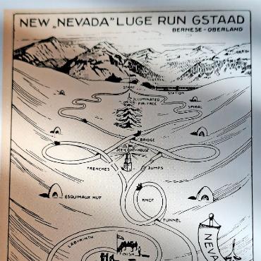 Die bewegte Geschichte der Alpenruhe - Auch Gstaad hatte seine Bobbahn: Mit dem «Nevada Run» und eigener Haltestelle der MOB bei der Alpenruhe sowie dem Neun-Loch-Golfplatz im Sommer warb der Hotelier des Hotels Alpenruhe ab 1923 bei den Touristen.