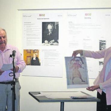 Jahresrückblick 2024 – Kultur, Gesellschaft und Umwelt: Vieles hat sich bewegt - Benz Hauswirth mit Partnerin Brigitte Leuenberger bei der Vernissage des Rubi-Fonds. FOTO: VRENI MÜLLENER