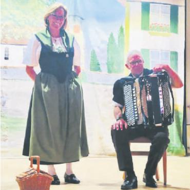 Bestnote für Katharina von Siebenthal - Katharina von Siebenthal und Urs Kohli. FOTO: ZVG