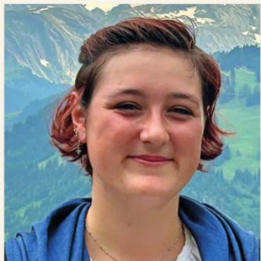 Hinter «Soldat Vögeli» arbeitet ein grosses Team - Alena Gasser - Sekretärin, Programmheft