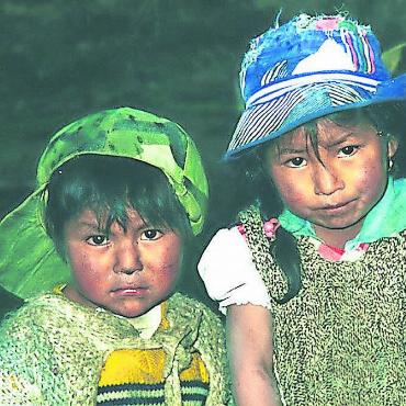 «Krumme Pfote» - Strassenkinder in Bolivien. FOTO: LUDWIG MÄRZ