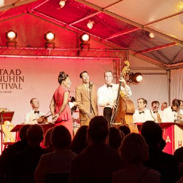 Die zweite Epoche des «Wandels» kommt zum Ende - Best of Swing am 31. Juli, eines der vier Konzerte auf 1500 Metern Höhe. FOTO: ZVG
