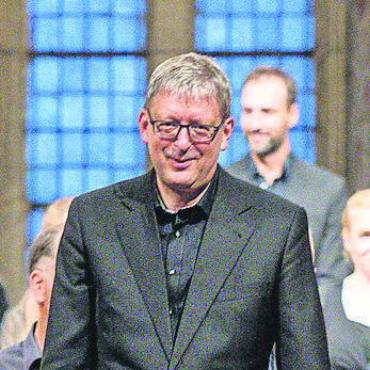 Bach monumental rekonstruiert - Hans-Christoph Rademann schaftt mit seiner Gaechinger Cantorey ein authentisch barockes Klangerlebnis.