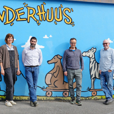 Chinderhuus Ebnit steht solide da – Neubau rückt in den Fokus - Der Vorstand blickt optimistisch in die Zukunft des Chinderhuus: (von links) Institutionsleiter Patric Bill, Vize-Präsidentin Nadja Ruchti, Jocobo Herráez Perpiñán, Clewi Haldi, Präsident Christian Gafner und Michael Schopfer. Es fehlt: Tanja Eschler. FOTOS: SONJA WOLF