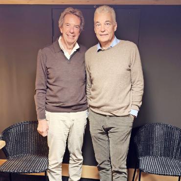 Neuer Präsident für den Wasserngrat – und grosse Fragen für die Zukunft - Philippe Gudin (links) übergibt das Präsidium der Wasserngrat 2000 AG an seinen Nachfolger Antoine Spillmann.    FOTO: MARCO KELLENBERGER