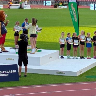 Top-Ten-Resultate an den Schweizerfinals in der Leichtathletik - Liana Peverelli klassierte sich am UBS-Kids-Cup-Schweizerfinal auf Rang 4.